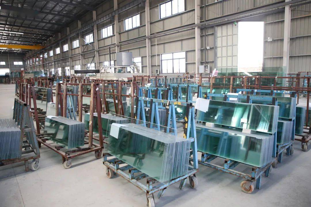 福建名玻玻璃生產(chǎn)線馬力全開 企業(yè)管理聚焦主戰(zhàn)場開發(fā)區(qū)行動